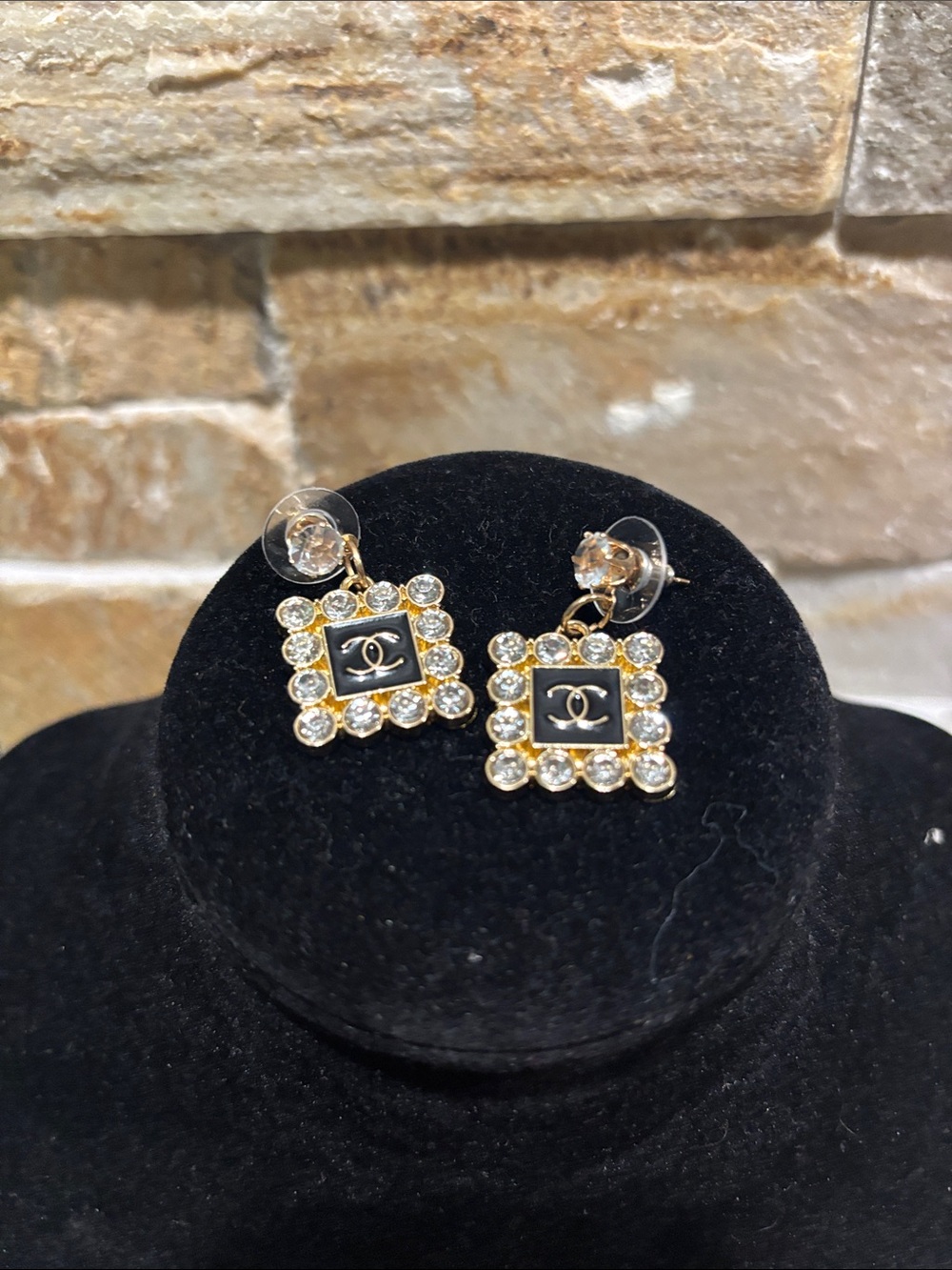 Gold Tone Black Center Crystal Square Drop Earrings